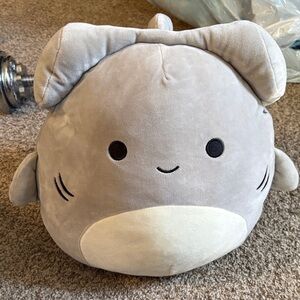 Hammerhead shark Squishmallow